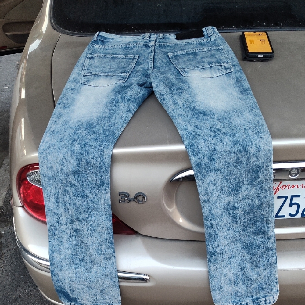 TRUE ROCK Light Blue Distressed Jeans - Picture 4 of 9